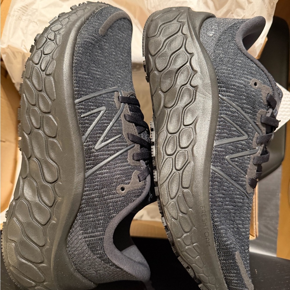 New Balance Fresh Foam Kaiha Road women black sneaker shoe - Picture 5 of 7